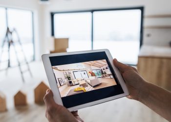 show home during coronavirus