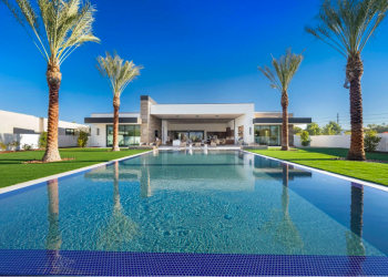 Kourtney Kardashian Buys Minimalist Contemporary In Palm Springs Area