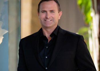 Stanaland Group Joins Elliman; Alexanders Expand To CA