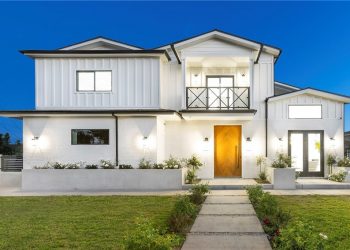 S&P CoreLogic Case-Shiller Index Continues To Trend Upward